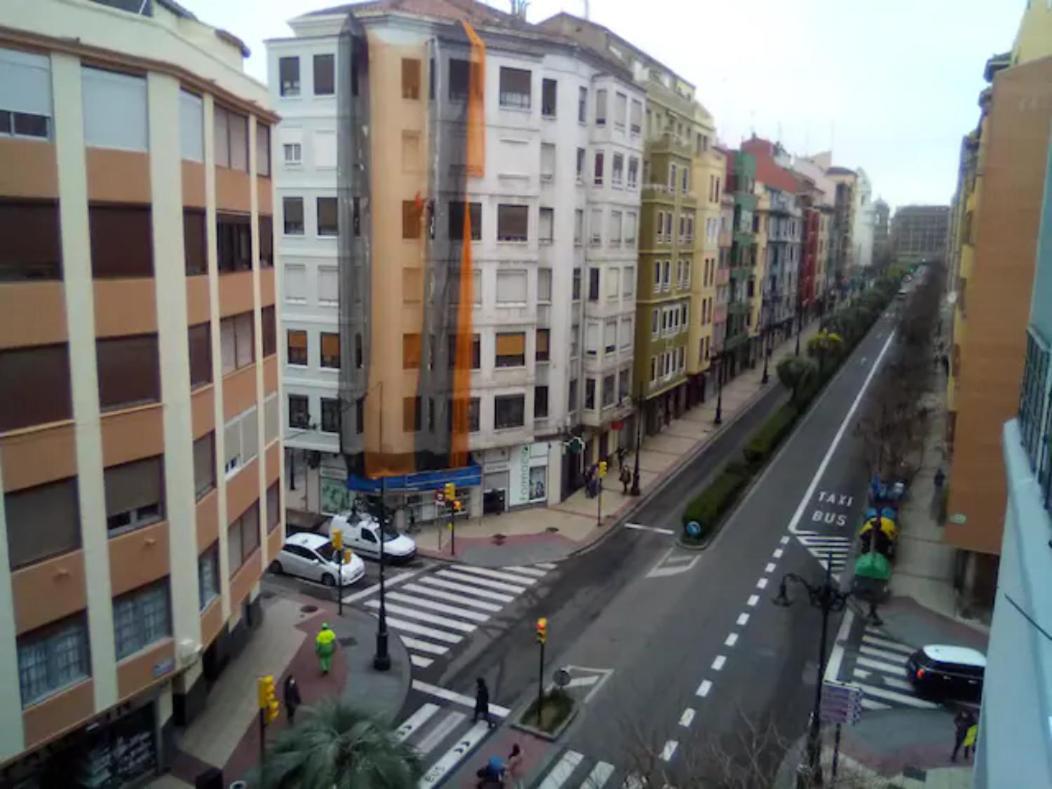 Las Golondrinas Habitacion En Piso Centrico Para Una O Dos Personas Zaragoza Ngoại thất bức ảnh